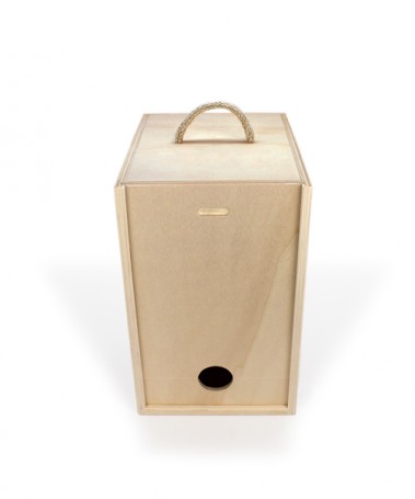 Wood resistant box for wine bag in box - Main Image